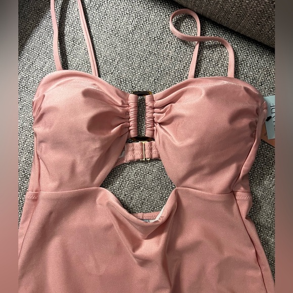 Shade & Shore women’s cut out one piece swimsuit - Picture 2 of 6